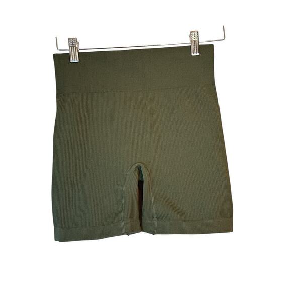Unbranded Women's High Waisted Stretch Ribbed Knit Pull On Yoga Short Sz M Green - Picture 4 of 4